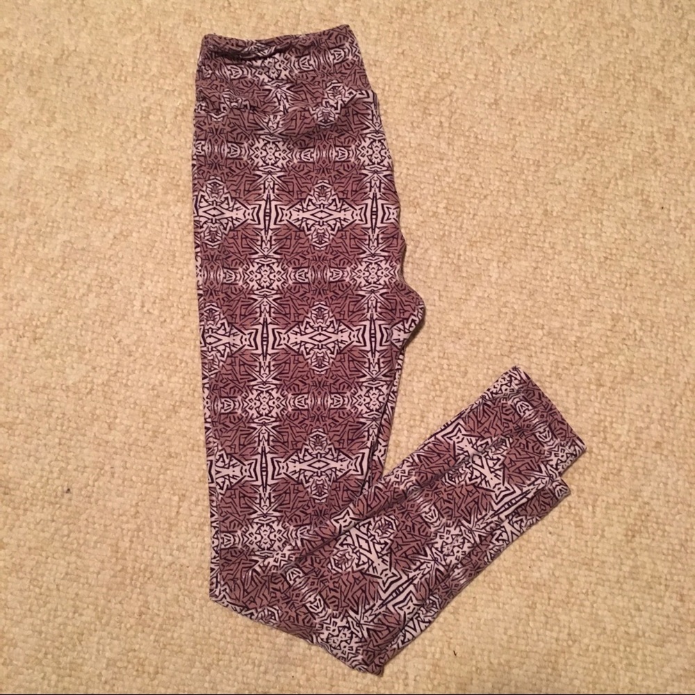 LulaRoe OS leggings